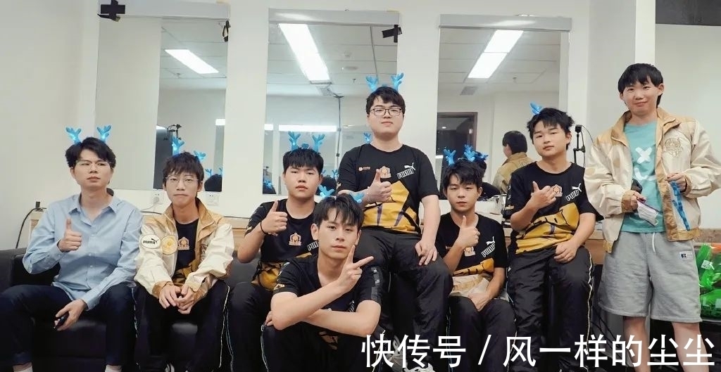 面游刃有余 面游刃有余